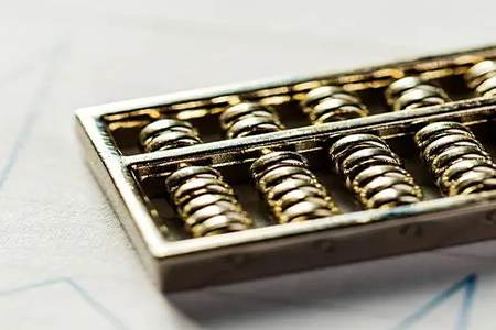 中国工行原油宝：理财风云录